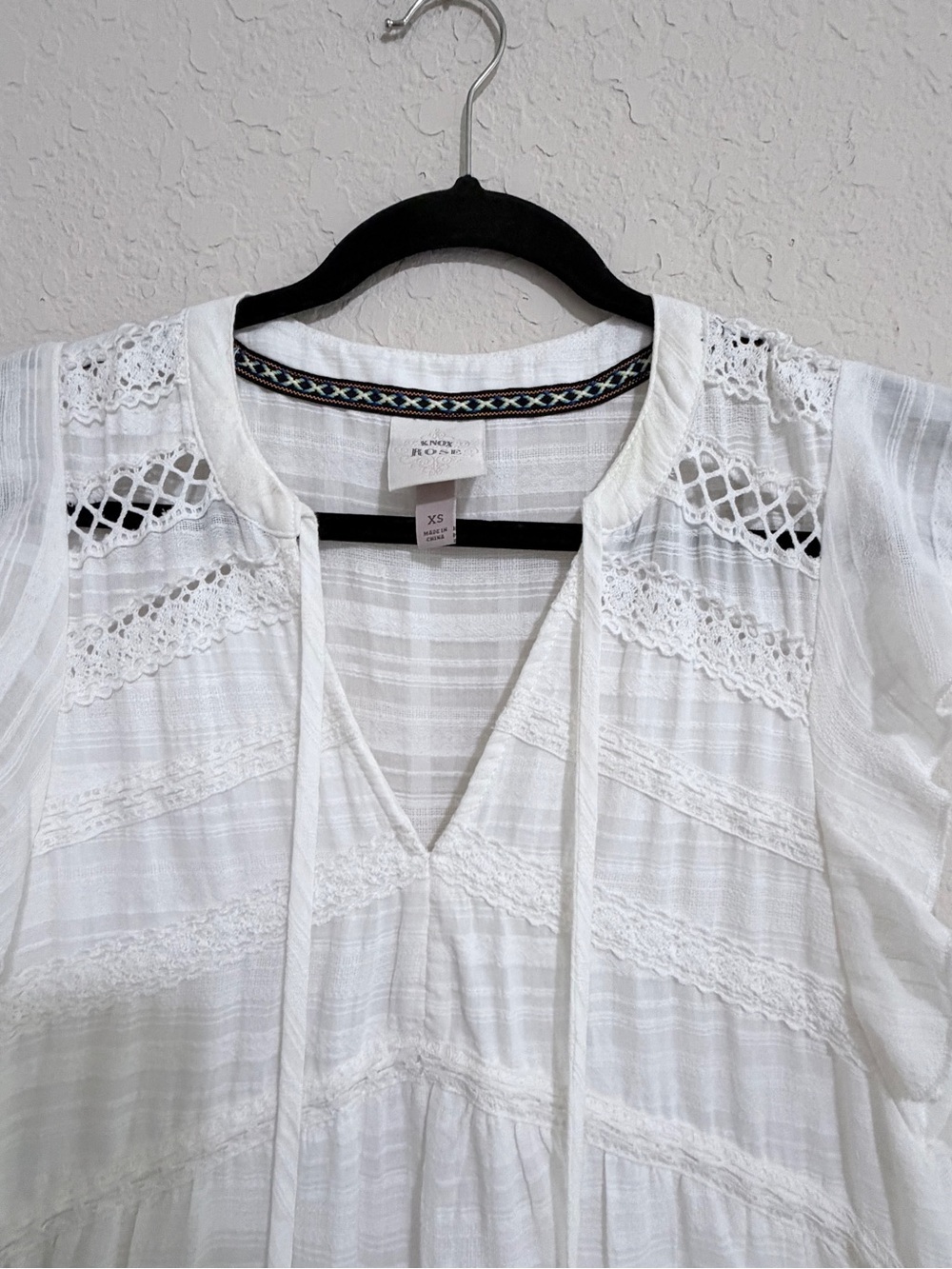 Knox Rose Women’s XS White Flutter Sleeve Peasant Mini Dress Boho 100% Cotton - Picture 5 of 16